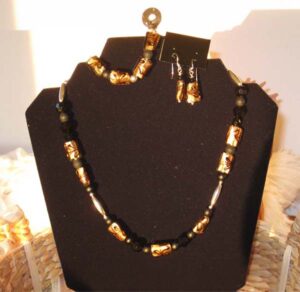 Hand Blown Brown Glass Bead Set2